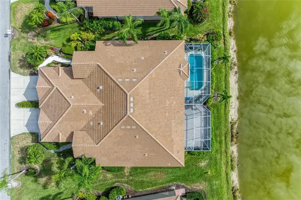 9532 FOREST HILLS CIRCLE, Sarasota, FL 34238