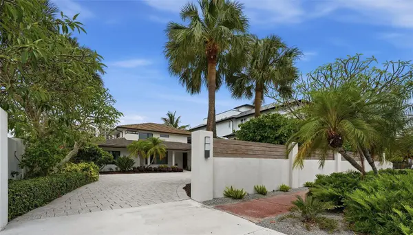541 S WASHINGTON DR, Sarasota, FL 34236