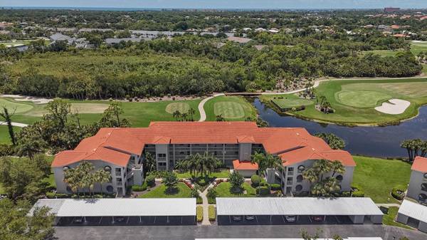 9320 CLUBSIDE CIR #2209, Sarasota, FL 34238