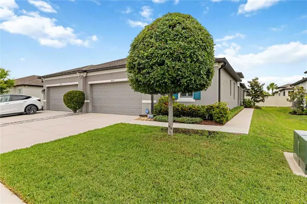 8512 CACHE DR, Sarasota, FL 34240