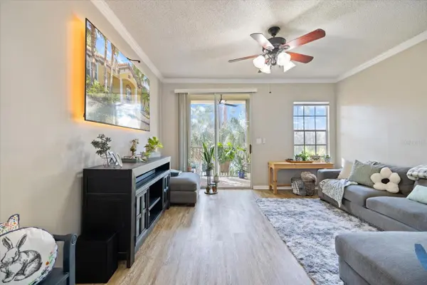 5552 BENTGRASS DR #7-116, Sarasota, FL 34235