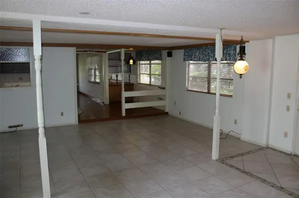 407 N POMPANO AVE, Sarasota, FL 34237