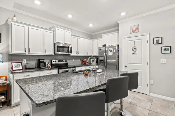2455 MIDNIGHT PEARL DR, Sarasota, FL 34240