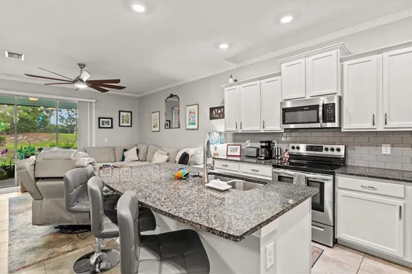 2455 MIDNIGHT PEARL DR, Sarasota, FL 34240