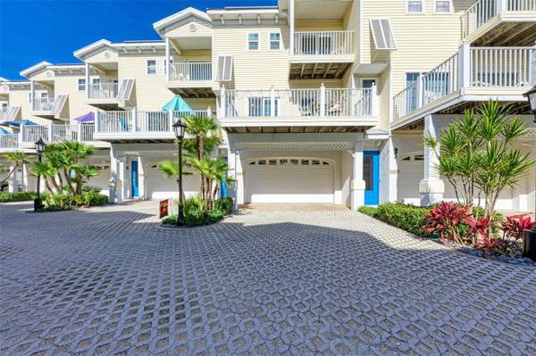 1469 GULF DR N, Bradenton Beach, FL 34217