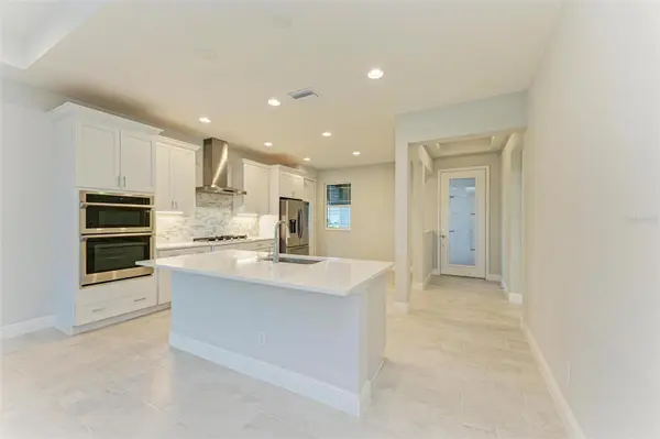172 VAN GOGH CV, Bradenton, FL 34212