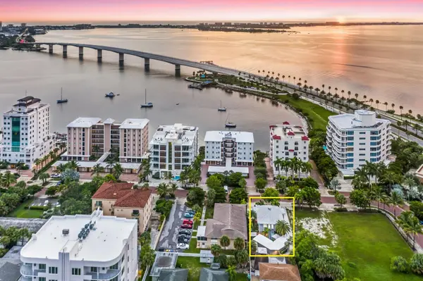 161 GOLDEN GATE PT, Sarasota, FL 34236