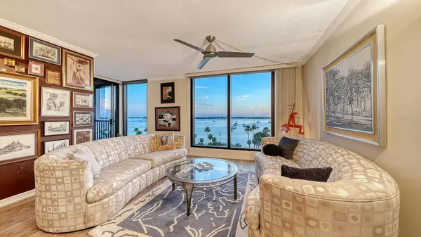 707 S GULFSTREAM AVE #705, Sarasota, FL 34236