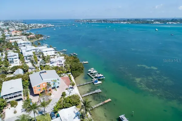 106 11TH ST S, Bradenton Beach, FL 34217