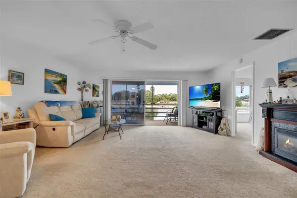 4470 NARRAGANSET TRL #90A, Sarasota, FL 34233