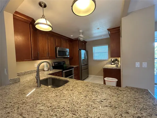 4040 IRONWOOD CIR #404F, Bradenton, FL 34209