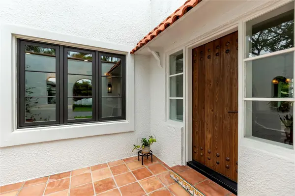 1864 CLEMATIS ST ST, Sarasota, FL 34239