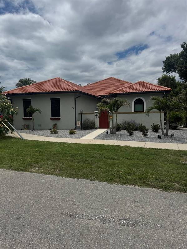408 TORTUGA DR, Nokomis, FL 34275