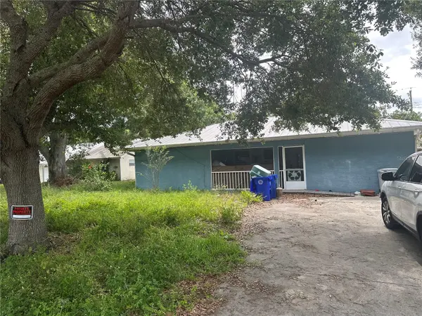1245 35TH AVE, Vero Beach, FL 32960