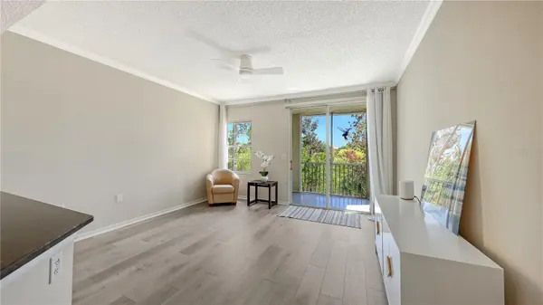 5551 BENTGRASS DR #11-117, Sarasota, FL 34235