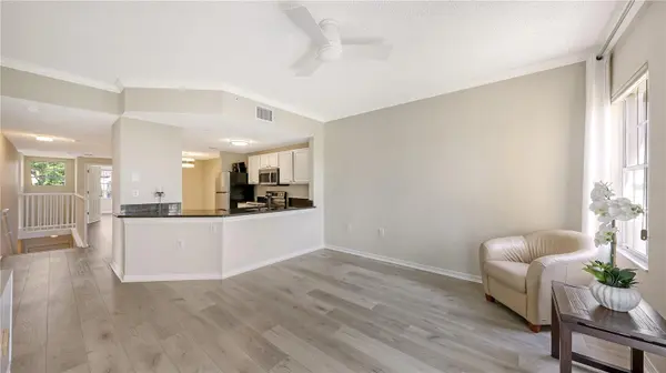 5551 BENTGRASS DR #11-117, Sarasota, FL 34235