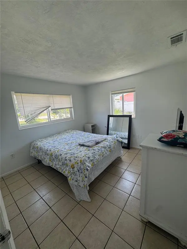 820 PINELAND AVE, Venice, FL 34285