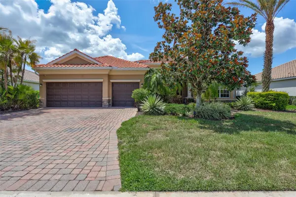 7511 HERITAGE GRAND PL, Bradenton, FL 34212