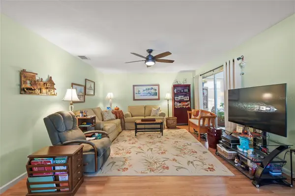 1325 GLEN OAKS DR E #133, Sarasota, FL 34232