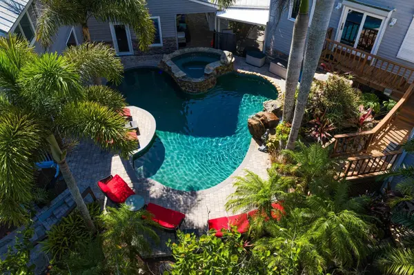 1030 MILL CREEK RD, Bradenton, FL 34212