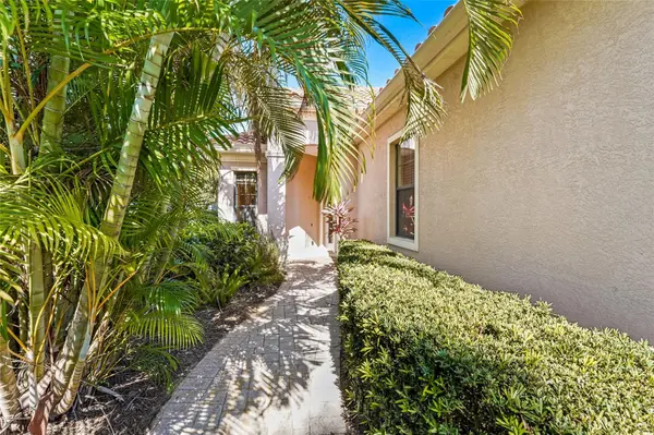 7216 PRESIDIO GLN, Lakewood Ranch, FL 34202