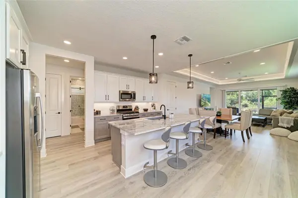 1047 WATERLINE CT, Sarasota, FL 34240