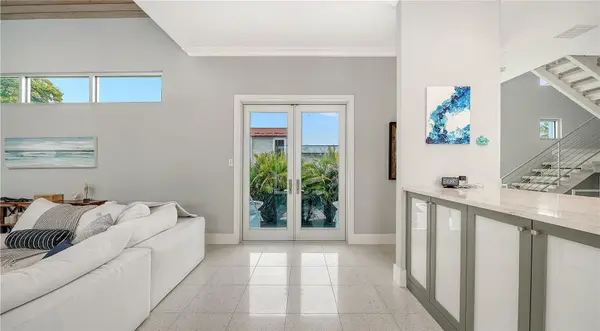 705 JUNGLE QUEEN WAY, Longboat Key, FL 34228