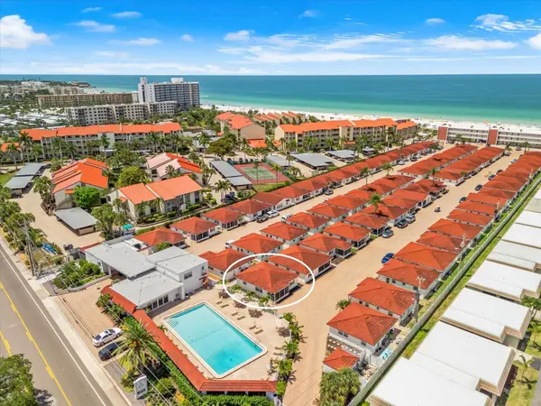 6154 MIDNIGHT PASS RD #B1, Sarasota, FL 34242