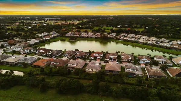 6325 RIVO LAKES BLVD, Sarasota, FL 34241