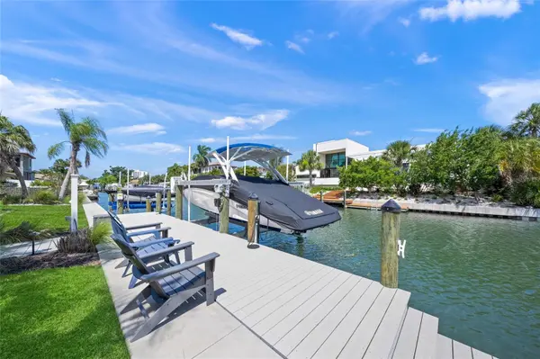 549 HALYARD LN, Longboat Key, FL 34228
