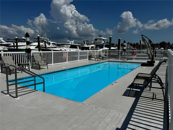 102 RIVIERA DUNES WAY #C10, Palmetto, FL 34221