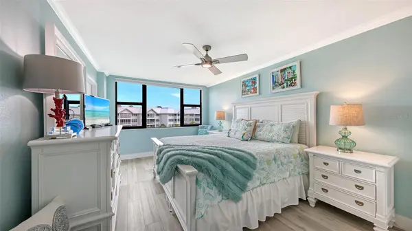 5855 MIDNIGHT PASS RD #510, Sarasota, FL 34242