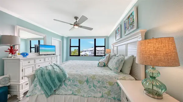 5855 MIDNIGHT PASS RD #510, Sarasota, FL 34242