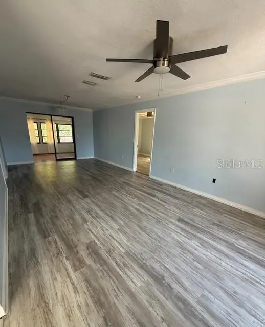 465 E SEMINOLE DR, Venice, FL 34293