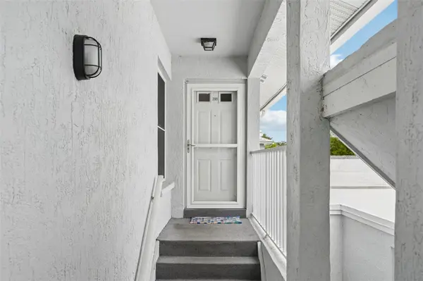 1041 CAPRI ISLES BLVD #209, Venice, FL 34292