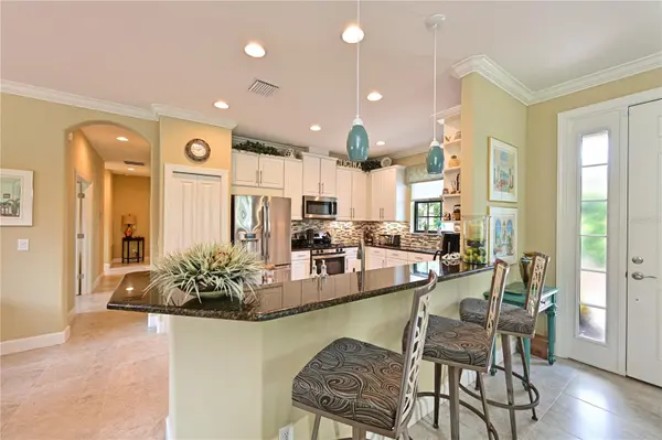 5007 SERATA DR, Bradenton, FL 34211
