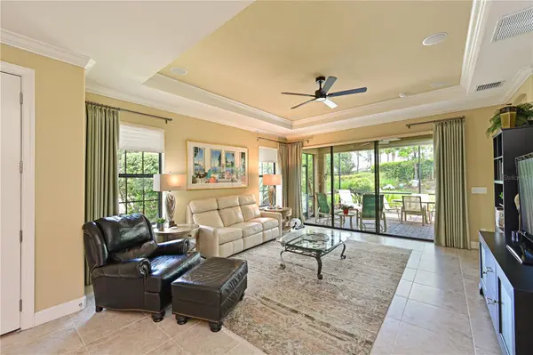 5007 SERATA DR, Bradenton, FL 34211