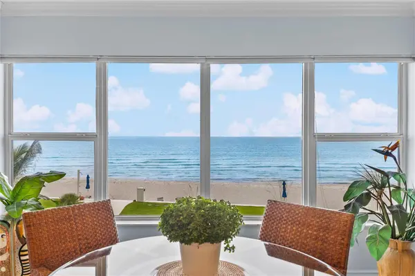 603 LONGBOAT CLUB RD #202N, Longboat Key, FL 34228