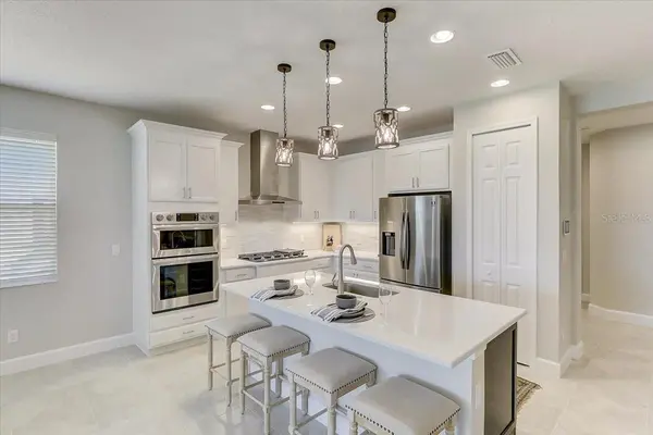 132 VAN GOGH CV, Bradenton, FL 34212