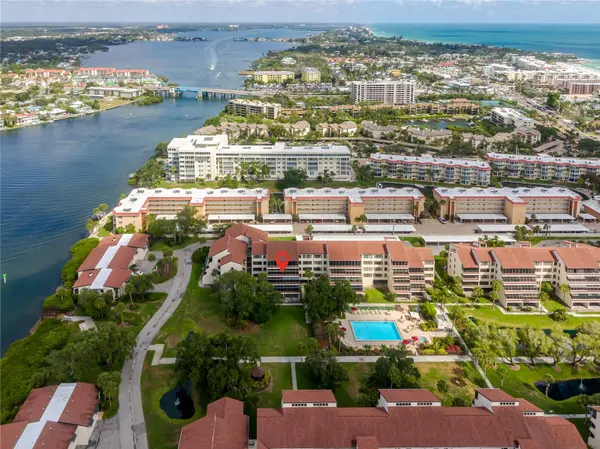 6267 MIDNIGHT PASS RD #306, Sarasota, FL 34242