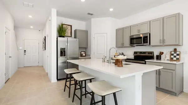 10790 ECLIPSE ST, Sarasota, FL 34241