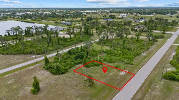 55 MASTHEAD RD, Placida, FL 33946
