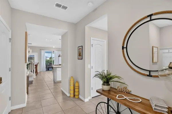 7573 OAK SPRING LN, Davenport, FL 33837
