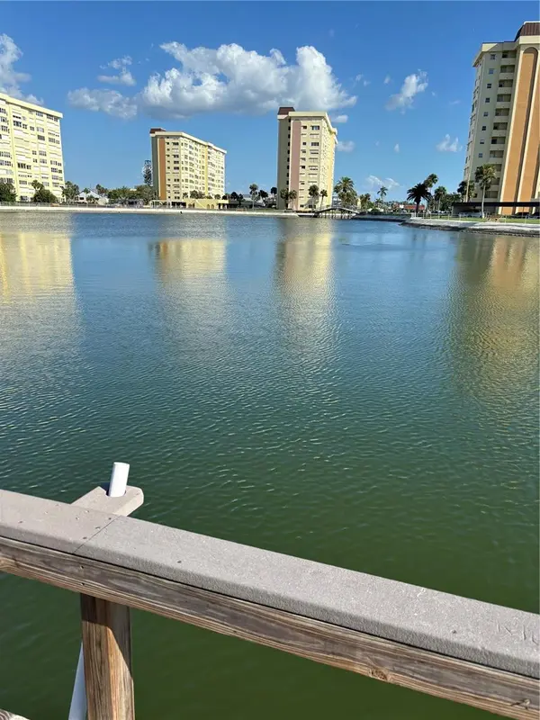 4725 COVE CIR #104, Madeira Beach, FL 33708