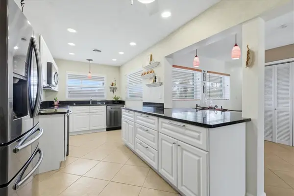 3612 S LOCKWOOD RIDGE RD, Sarasota, FL 34239