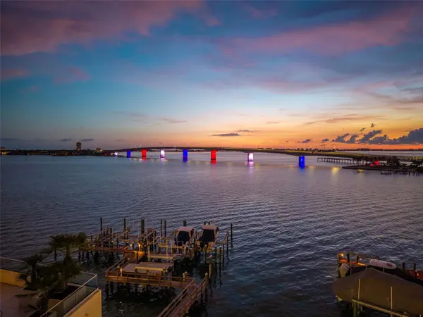 280 GOLDEN GATE PT #300, Sarasota, FL 34236
