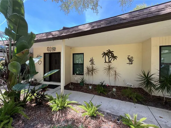 6861 WOODWIND DR #75, Sarasota, FL 34231