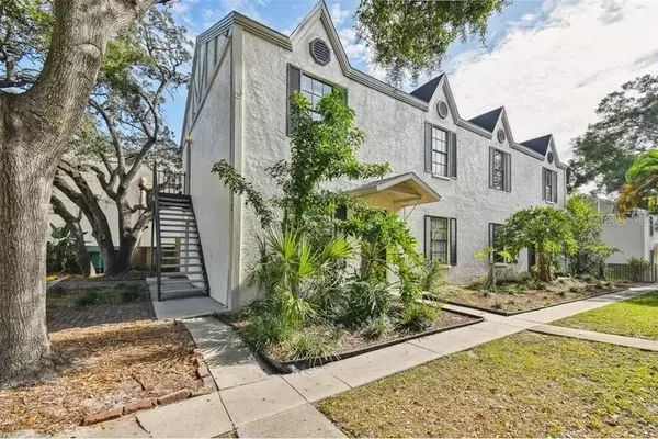 3810 W CLEVELAND ST, Tampa, FL 33609