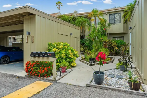 5326 LAKE ARROWHEAD TRL #7, Sarasota, FL 34231