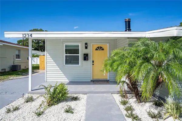 1234 29TH ST N, St Petersburg, FL 33713